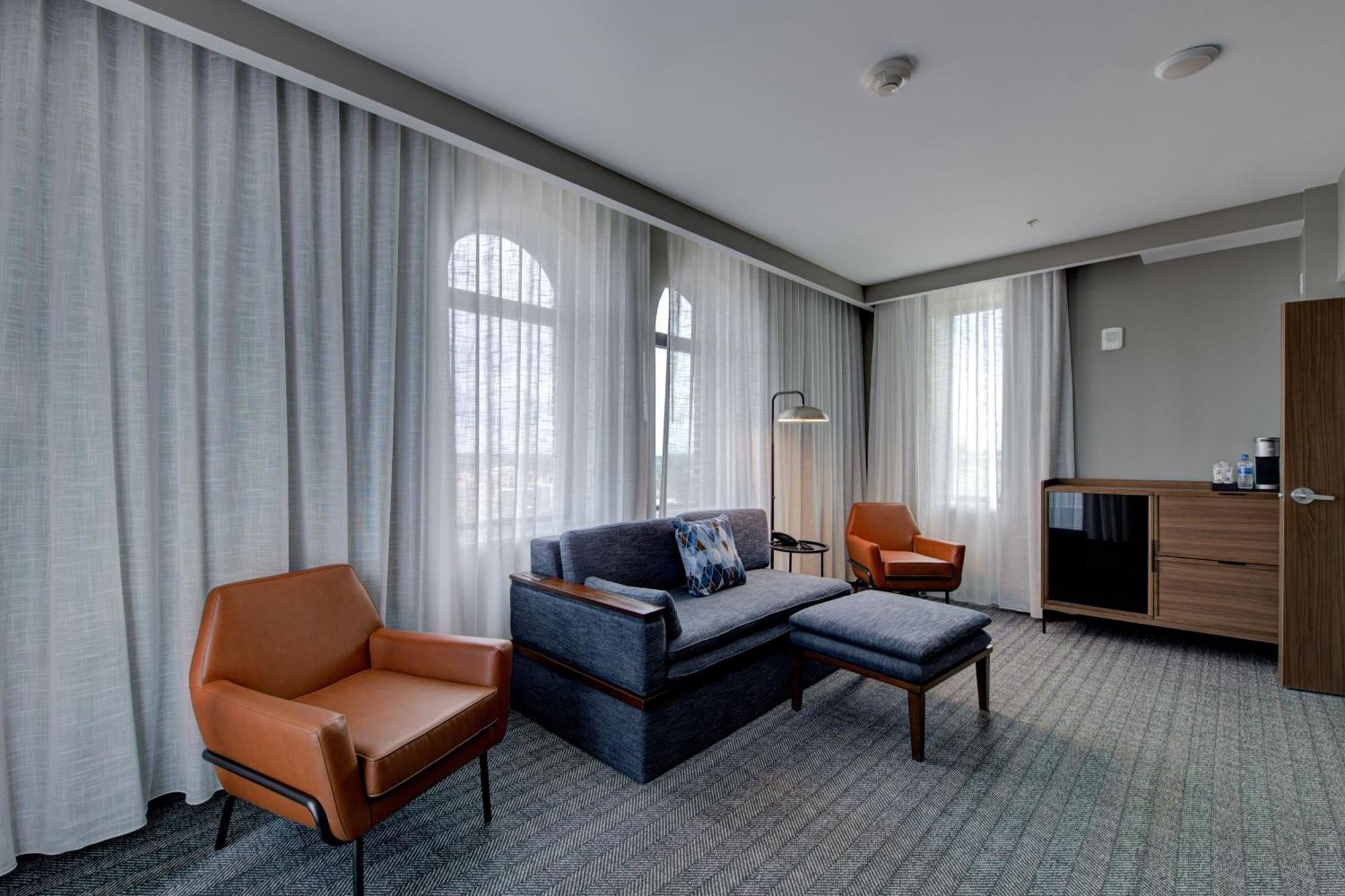 The Threefoot Hotel, Meridian, A Tribute Portfolio Hotel Экстерьер фото